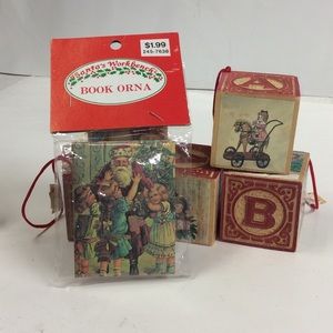 Spirit VTG 5Wooden Blocks & Small Book Christmas